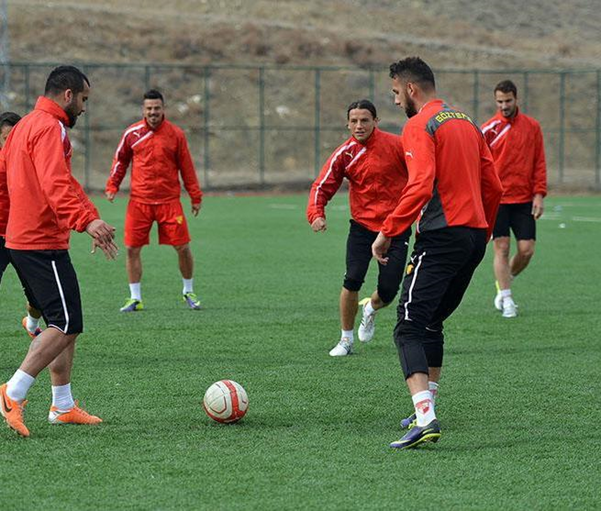 Göztepe\'de 1 Haftada Çok Şey Değişti