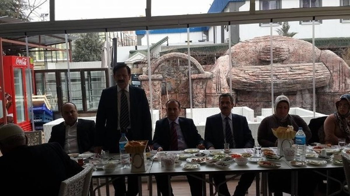 Güneli Mahalle Temsilcileriyle Buluştu