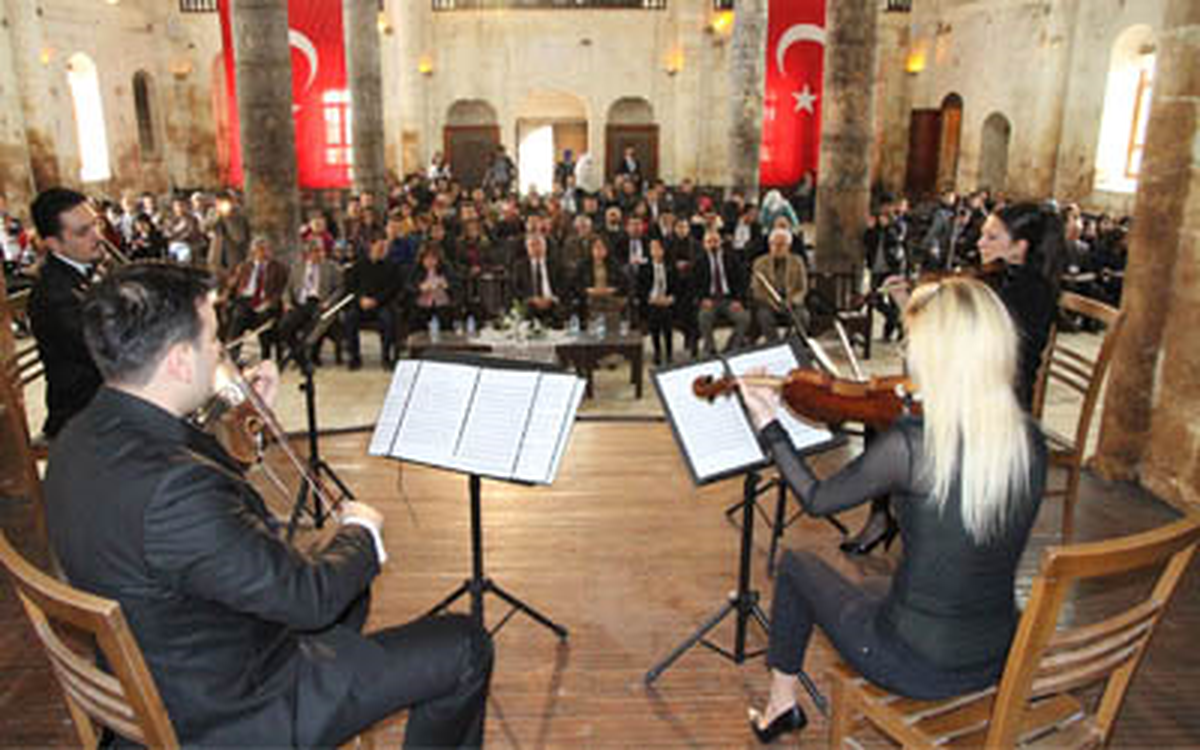 HRÜ, Gazezoğlu Kültür Merkezi\'ni İstiyor