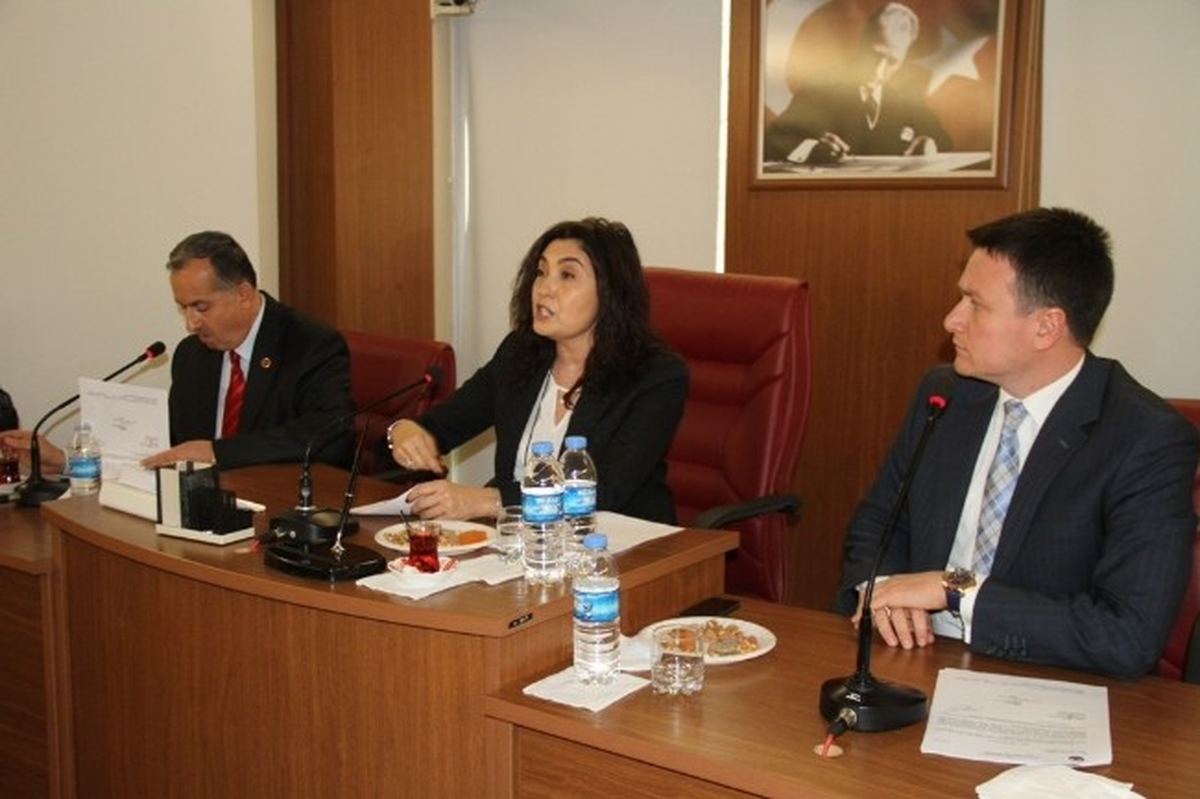 İlkadım\'da Jet Hızında Meclis Toplantısı
