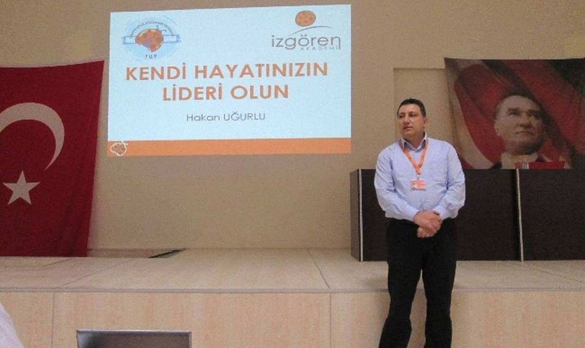 Kendi Hayatının Lideri Ol" Semineri