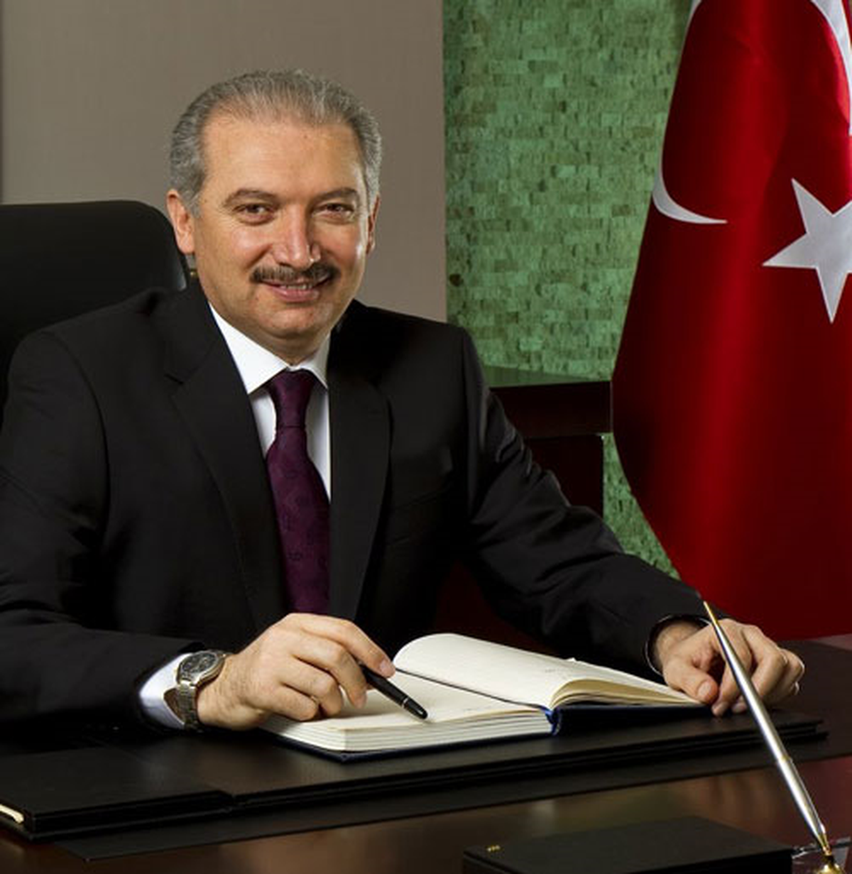 Mevlüt Uysal: "50 Sene Sonra Yeni İstanbul Başakşehir Olacak"