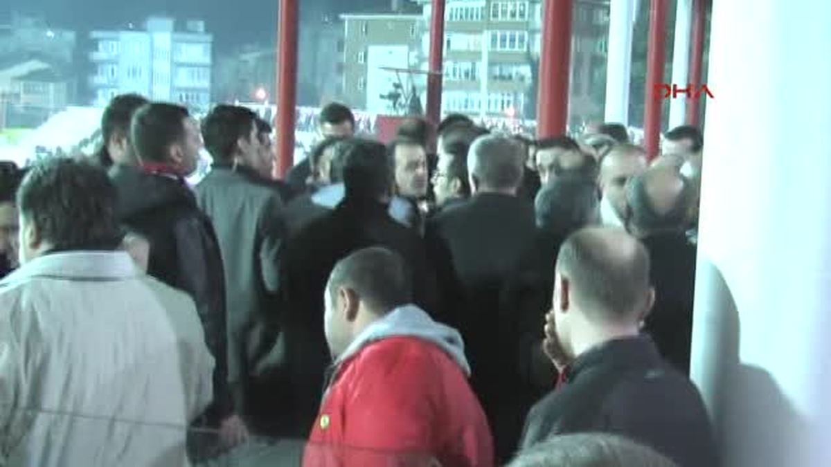 Emniyet Müdürü ile Belediye Başkanının Futbol Kavgası