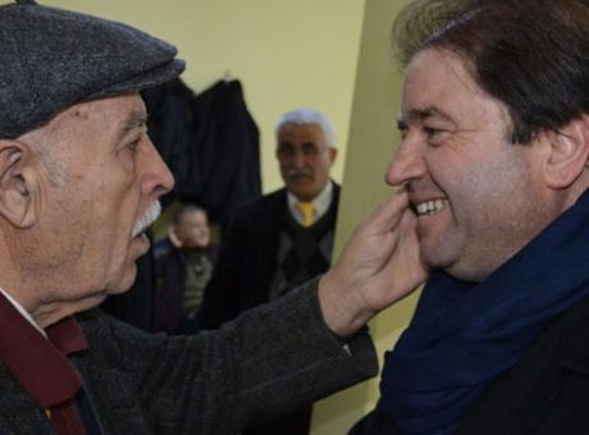 Spor Kulüplerine Minibüs Vaad Etti
