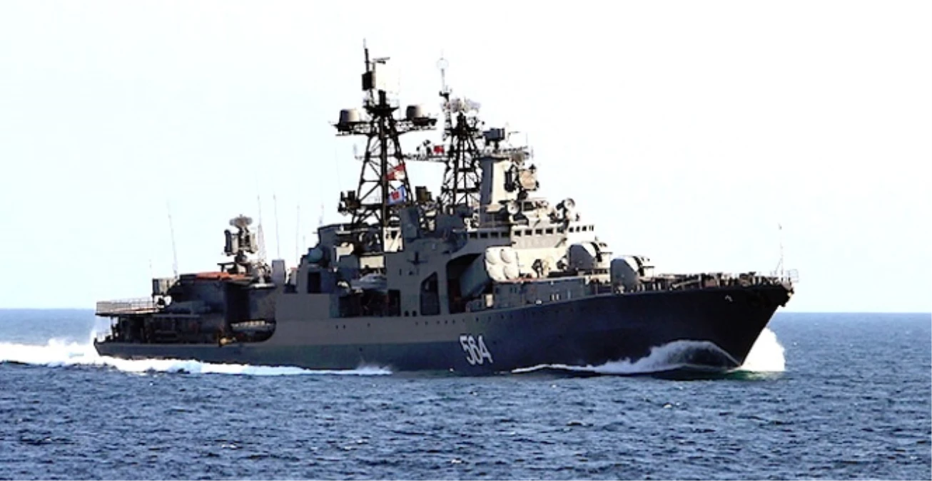 Turçinov: Rus Filosu Gemilerimizi Bloke Etti
