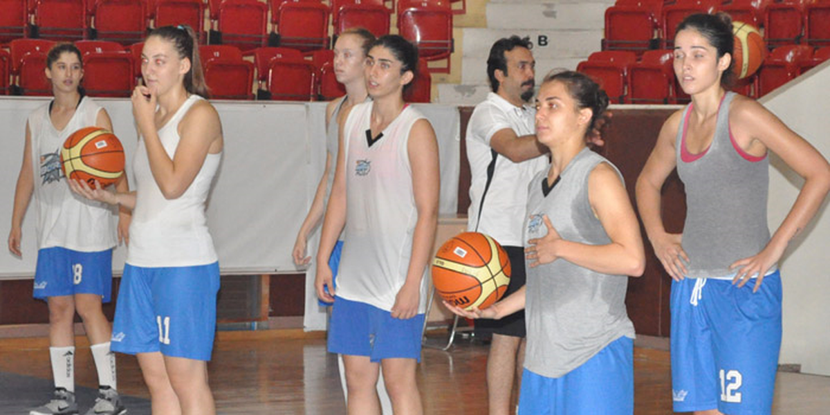 Adana BOTAŞ, Mersin Büyükşehir Maçına Hazırlanıyor