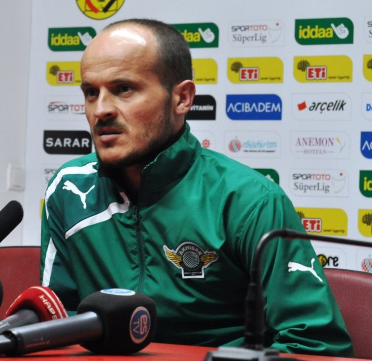Akhisar Belediyespor\'da Sertan Korkuttu