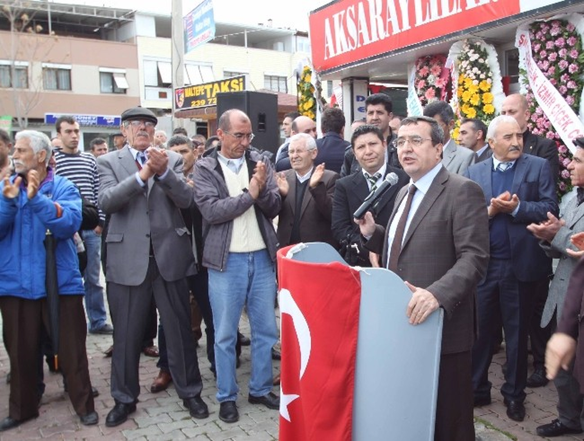 Aksaraylılar Batur\'un Yanında