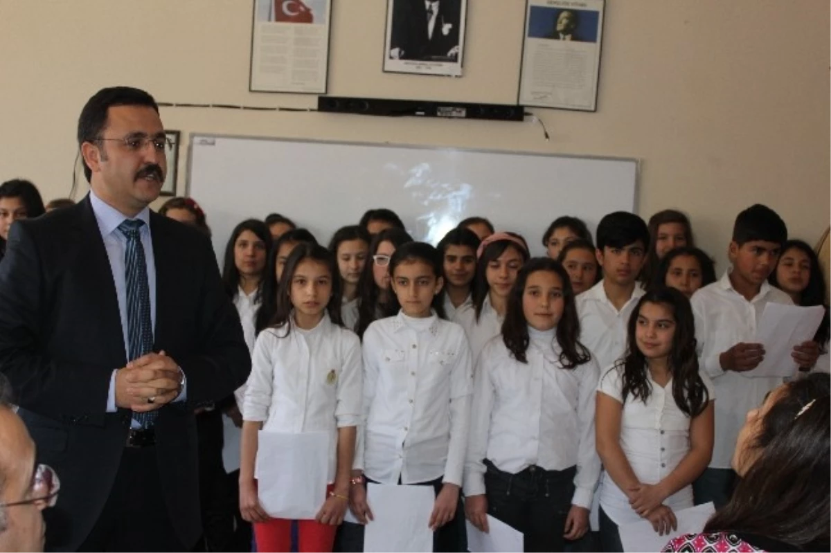 Alaşehir\'de İlk Kez Müzik Sınıfı Açıldı