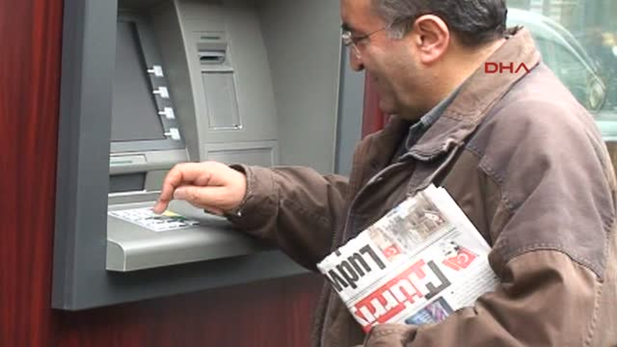 Almanya\'da Kredi Kartı Faizlerine Sınırlama Gündemde