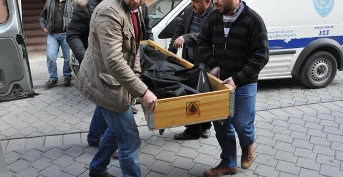 Arkadaşına Mesaj Atıp İntihar Etti