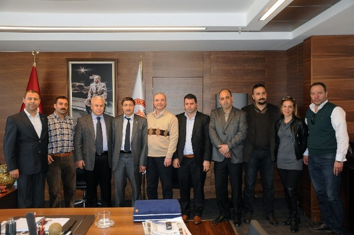 Konfrut Gıda Sanayı ve Tıcaret A.s. Sgbf-Yonetım ve Denetım Kurulu Uyelerı 04.03.2014 11:36:03