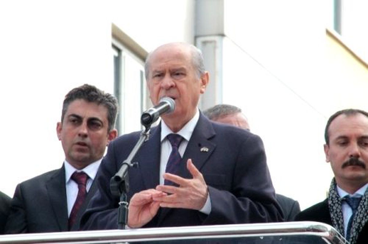 Bahçeli: İzmirliler AKP\'yi Çimdirsinler Bakalım Aklanlıyorlar mı (7)