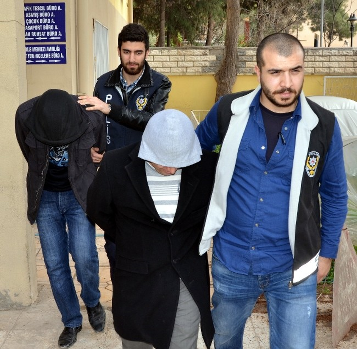 Bıçaklı Gaspçılar Yakalandı