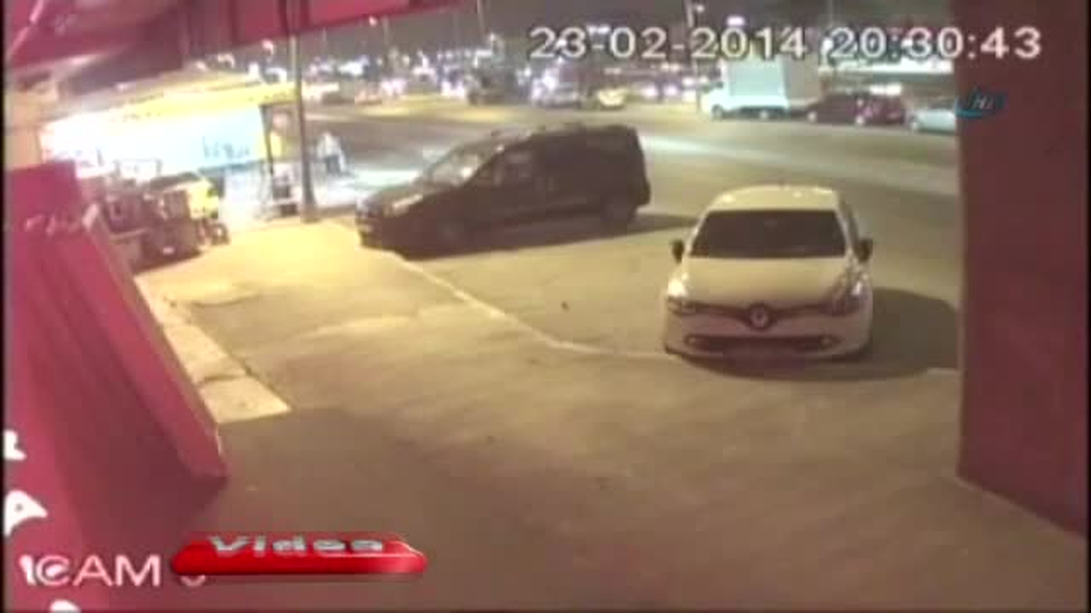 Borcu Bitmeden Kamyoneti Çalındı