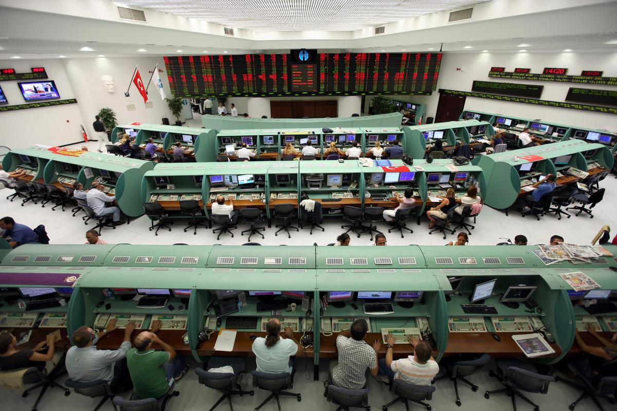 Borsa Yüzde 3 Yükselerek 63.000 Puanı Aştı