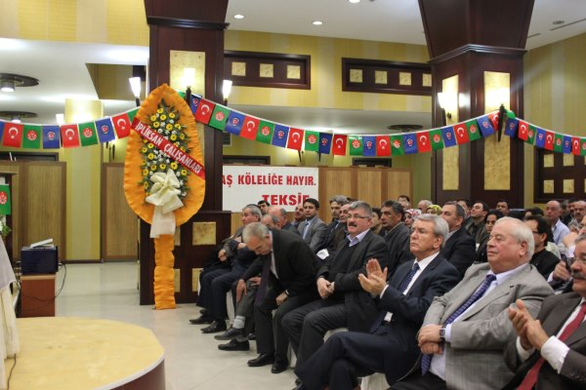 Lütfü Çakmakçı TEKSİF Kongresinde İşçilerle Kucaklaştı