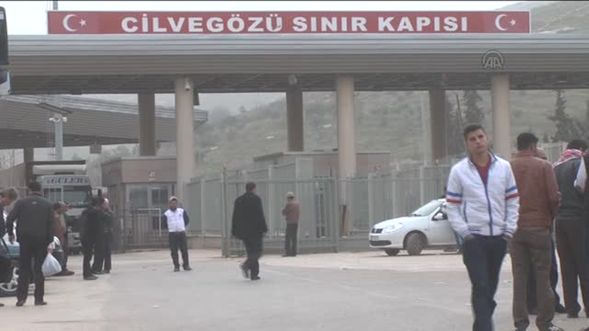 Halep\'ten "apar topar" kaçış -