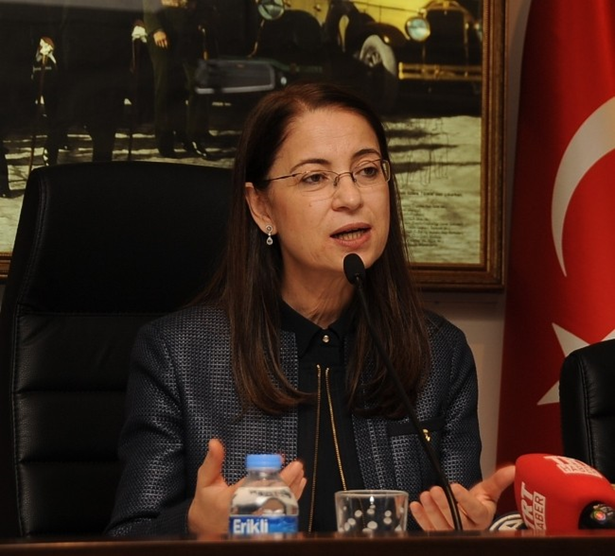 İslam: "Ailenin Çatı Olarak Devam Etmesi Çok Önemli"