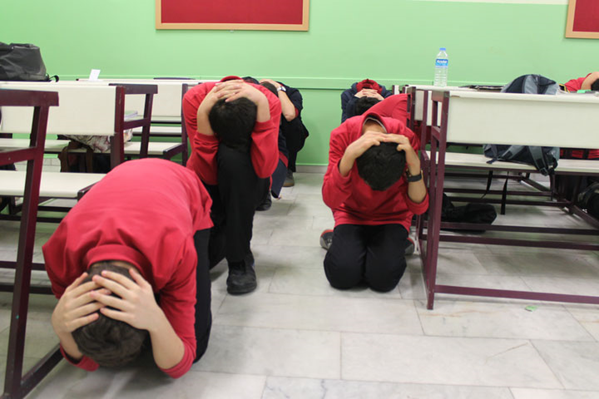 Lisede Deprem ve Yangın Tatbikatı