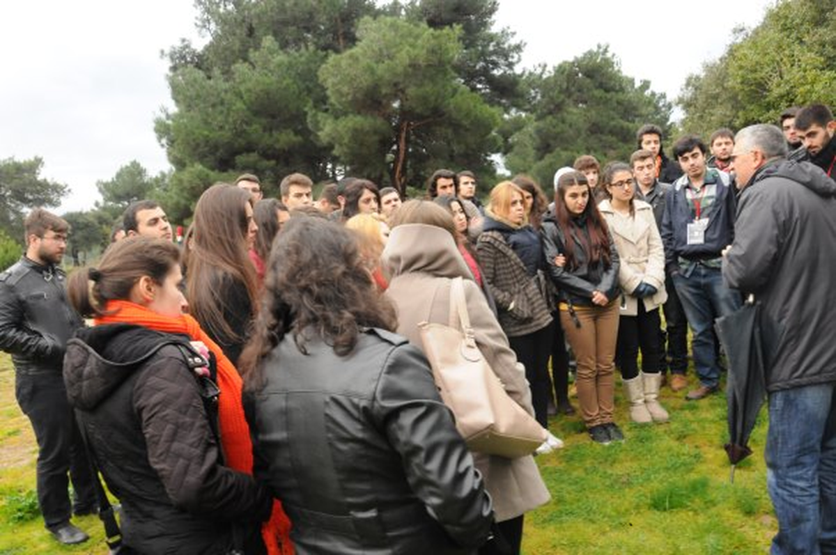 Manisa Gençliği Çanakkale\'yi Gezdi