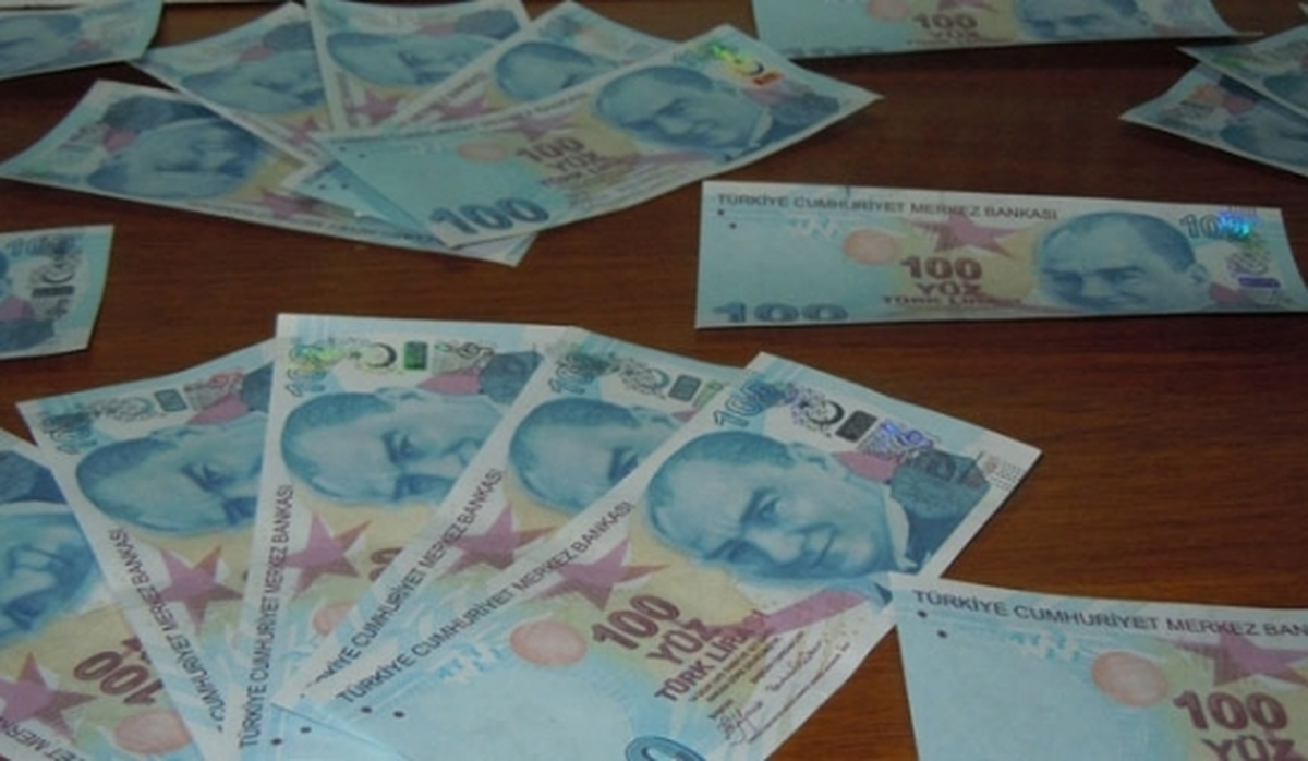 Elazığ\'da Otobüse Sahte Para Operasyonu