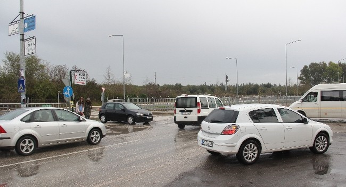 Öğrencileri İçin Sinyalizasyon İstediği Kavşakta Kendisi Hayatını Kaybetti