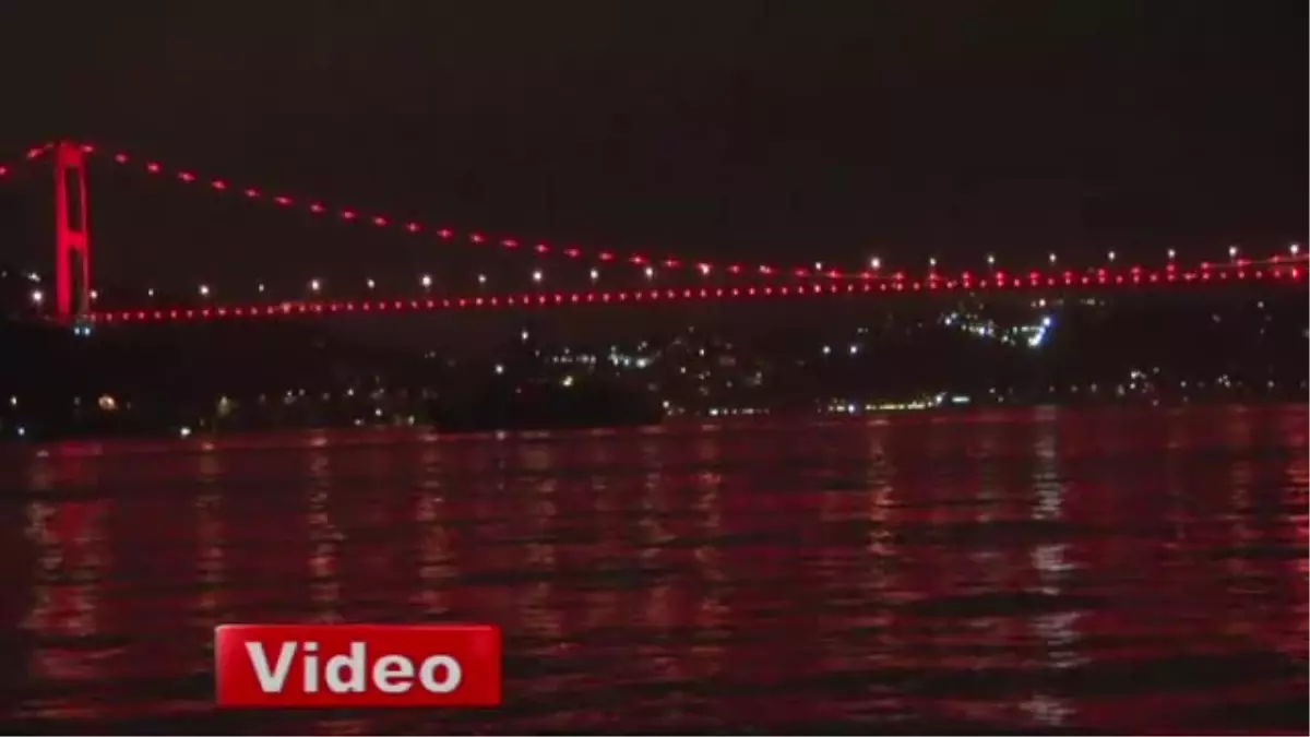 Rus Savaş Gemileri İstanbul Boğazı\'ndan Geçti