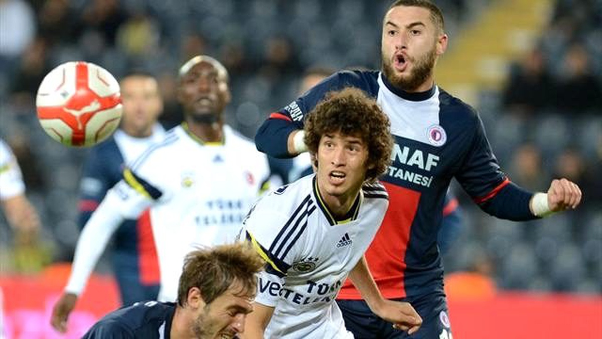 Salih Uçan İçin Benfica Teklife Hazırlanıyor