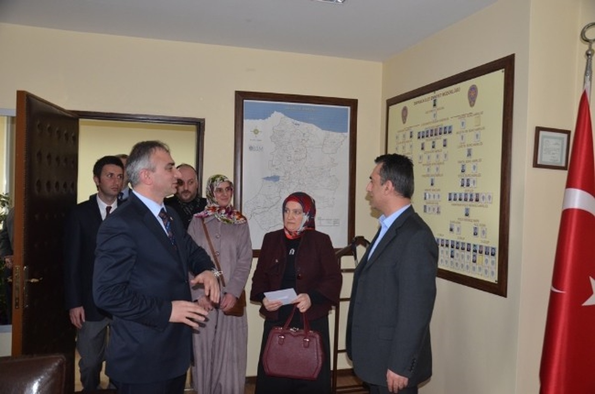 Sapanca Belediye Başkan Adayı Dr. Yılmazer Resmi Kurumları Ziyaret Etti