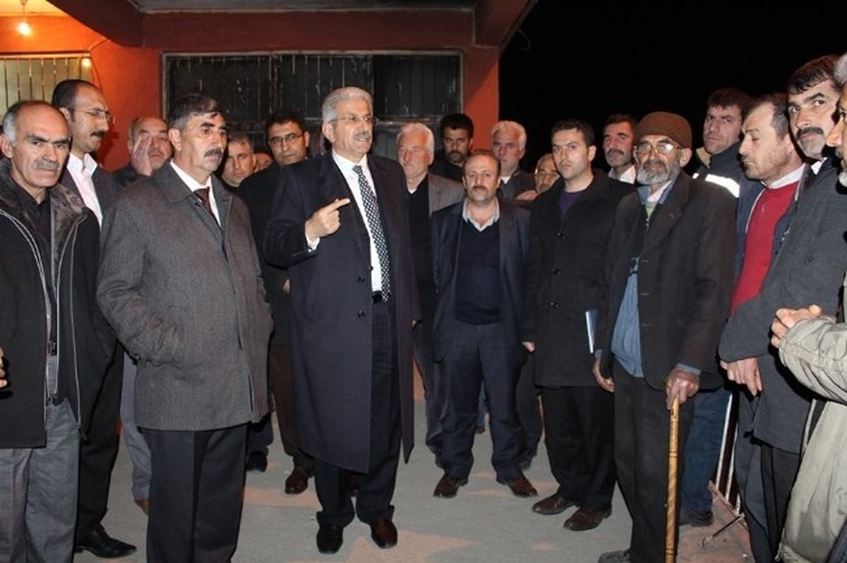 Taşçı, "Halpazarında Ayvalı Tabelası Asılacak"