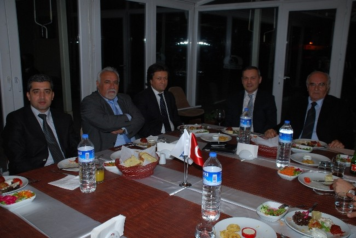 Teksander Basınla Buluştu