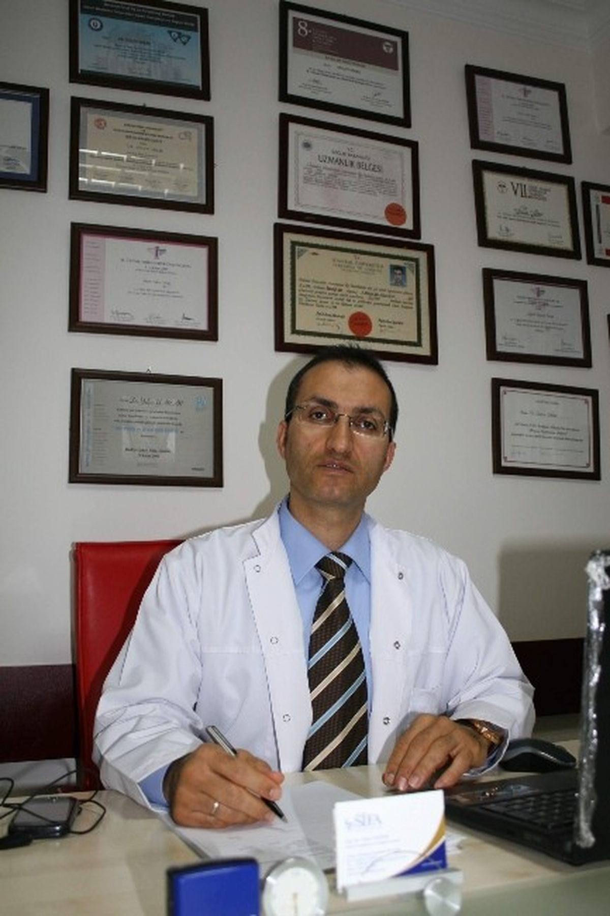 Yerel Seçim Öncesi Siyasetçilere \'Stres\' Uyarısı