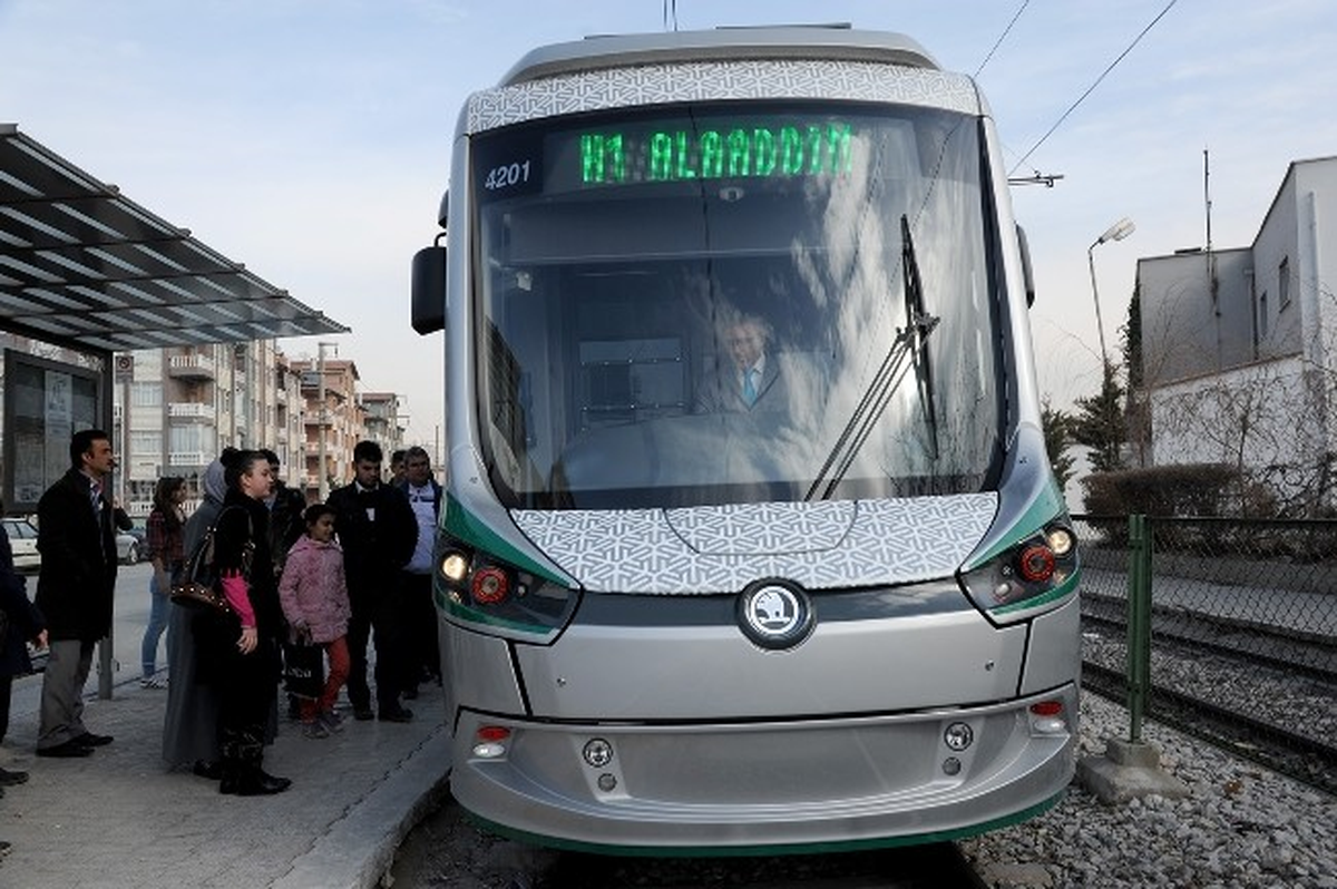 65 Yaş ve Üzerine Toplu Ulaşım Ücretsiz