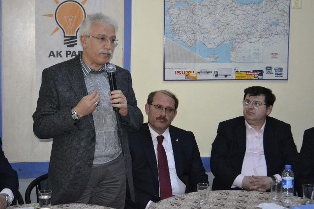 AK Parti Karapınar\'da Seçim Çalışmalarını Sürdürüyor