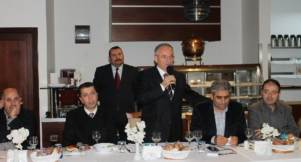 AK Parti Meclis Üyesi Aday Adayları Tek Yürek Oldu