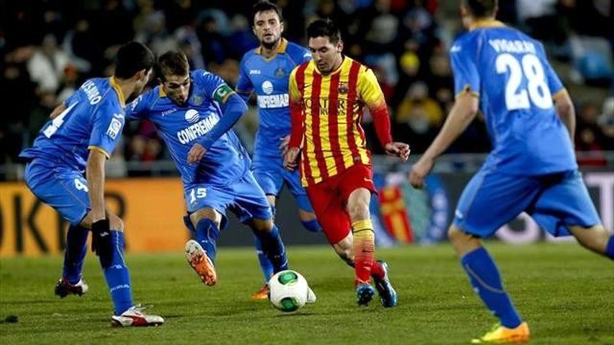 Maradona: Messi\'nin Dünya Kupası\'nı Kazanmasına Gerek Yok
