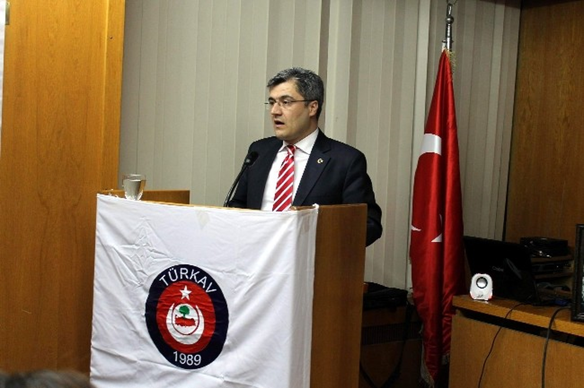Aydın TÜRKAV\'dan Hocalı Katliamı Konferansı