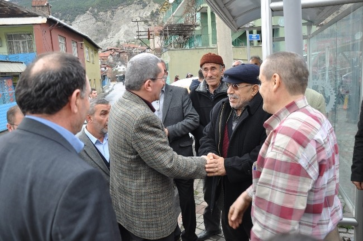 Başkan Vergili Namık Kemal Mahallesinde