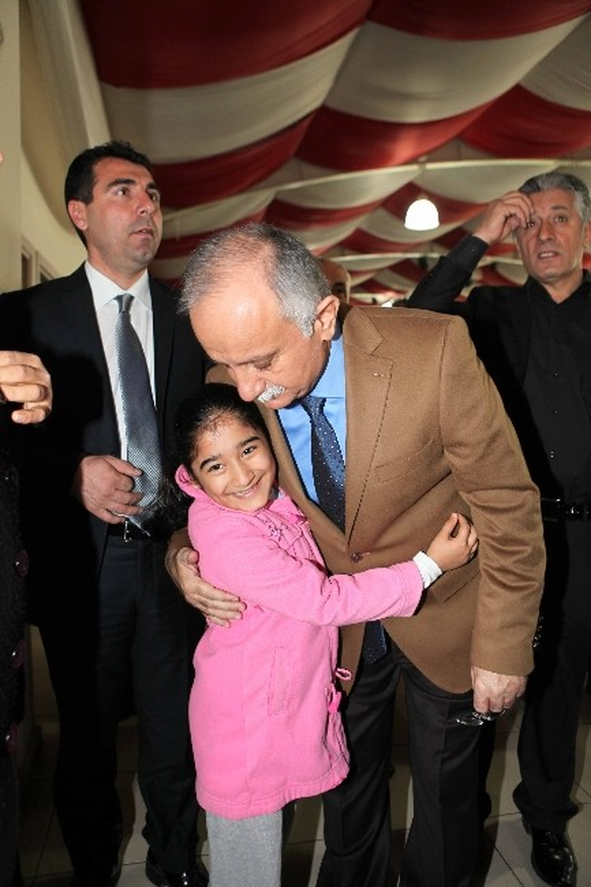 Bayraklı Belediyesi Umutları Yeşertiyor
