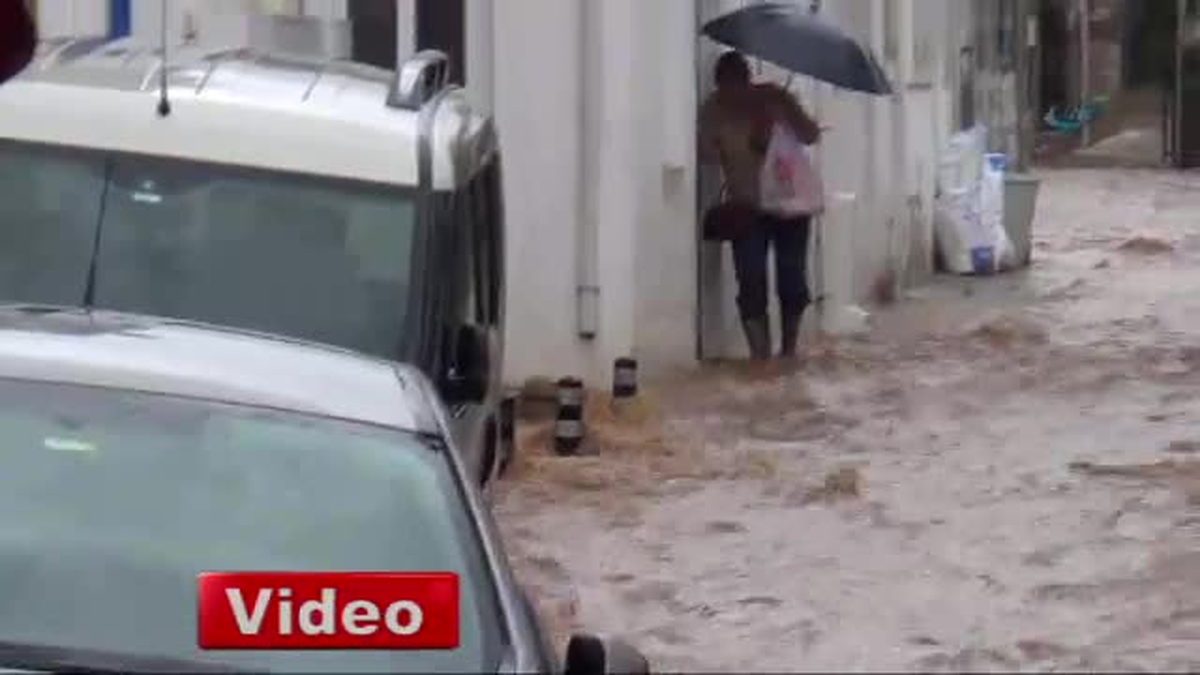 Bodrum Sokakları Göle Döndü