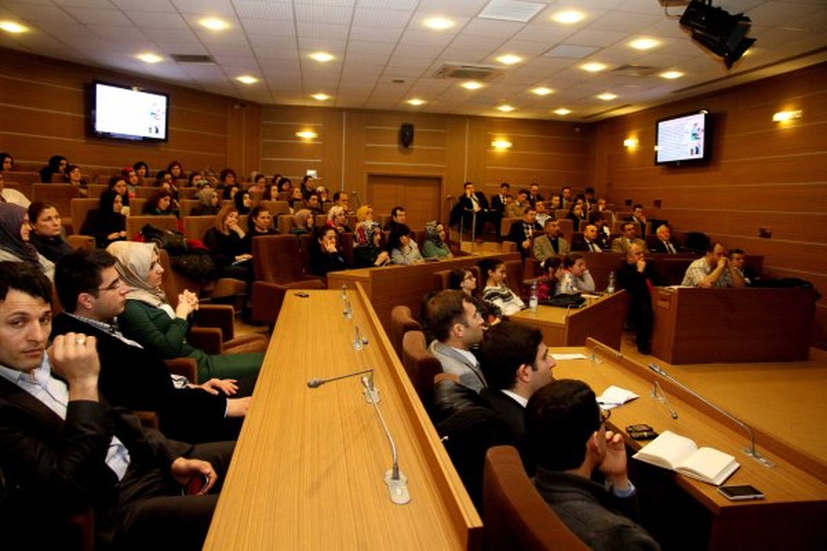 Büyükşehir\'de Ailedeki Değerler Anlatıldı