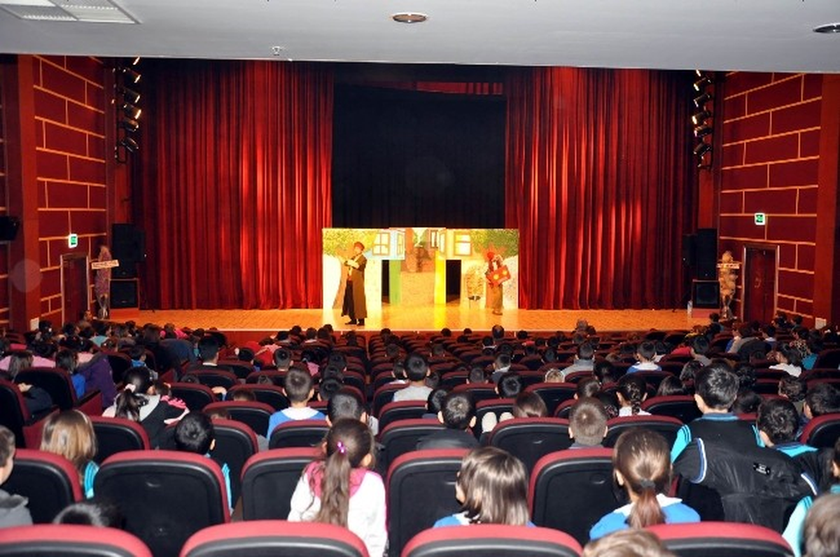 Derbent\'te Öğrencilere Su Tasarrufu Tiyatro Oyunu ile Anlatıldı