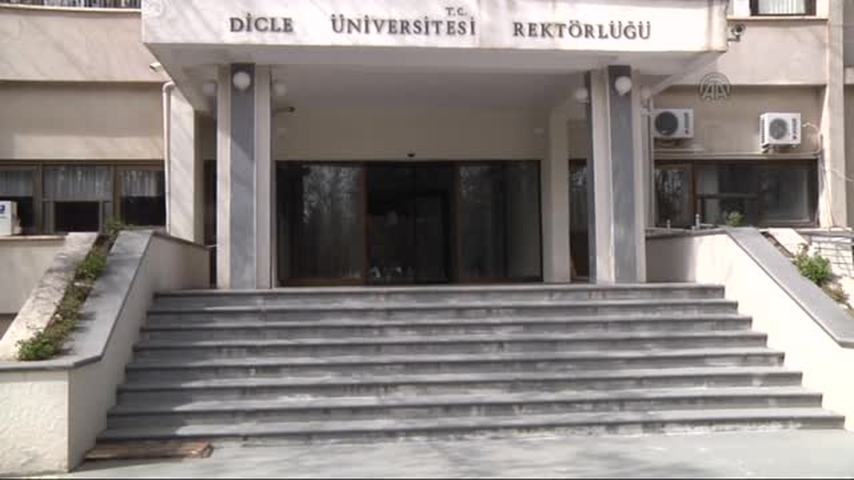 DÜ kampüsündeki ağaç kesilmesi - DÜ Genel Sekreteri Prof. Dr. Sabri Eyigün -