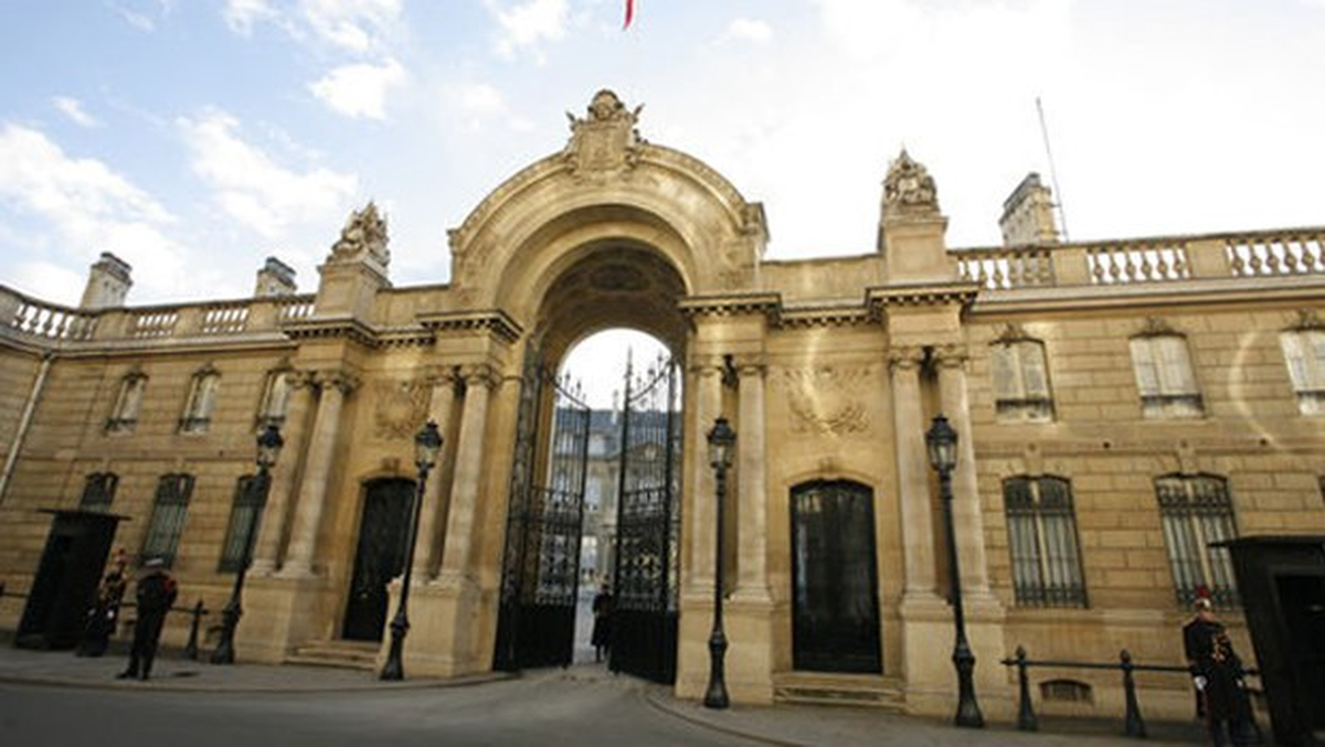 Elysee Sarayı\'nda Ses Kayıt Skandalı