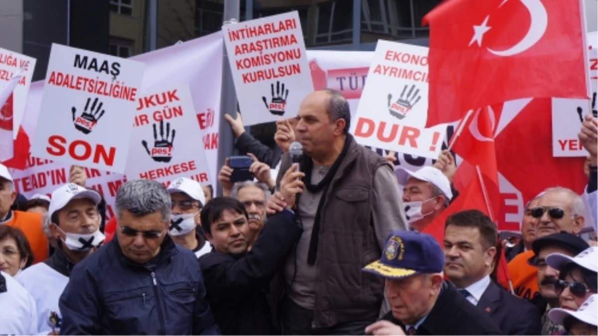 Ankara\'da Emekli Astsubaylar Açlık Grevine Başladı