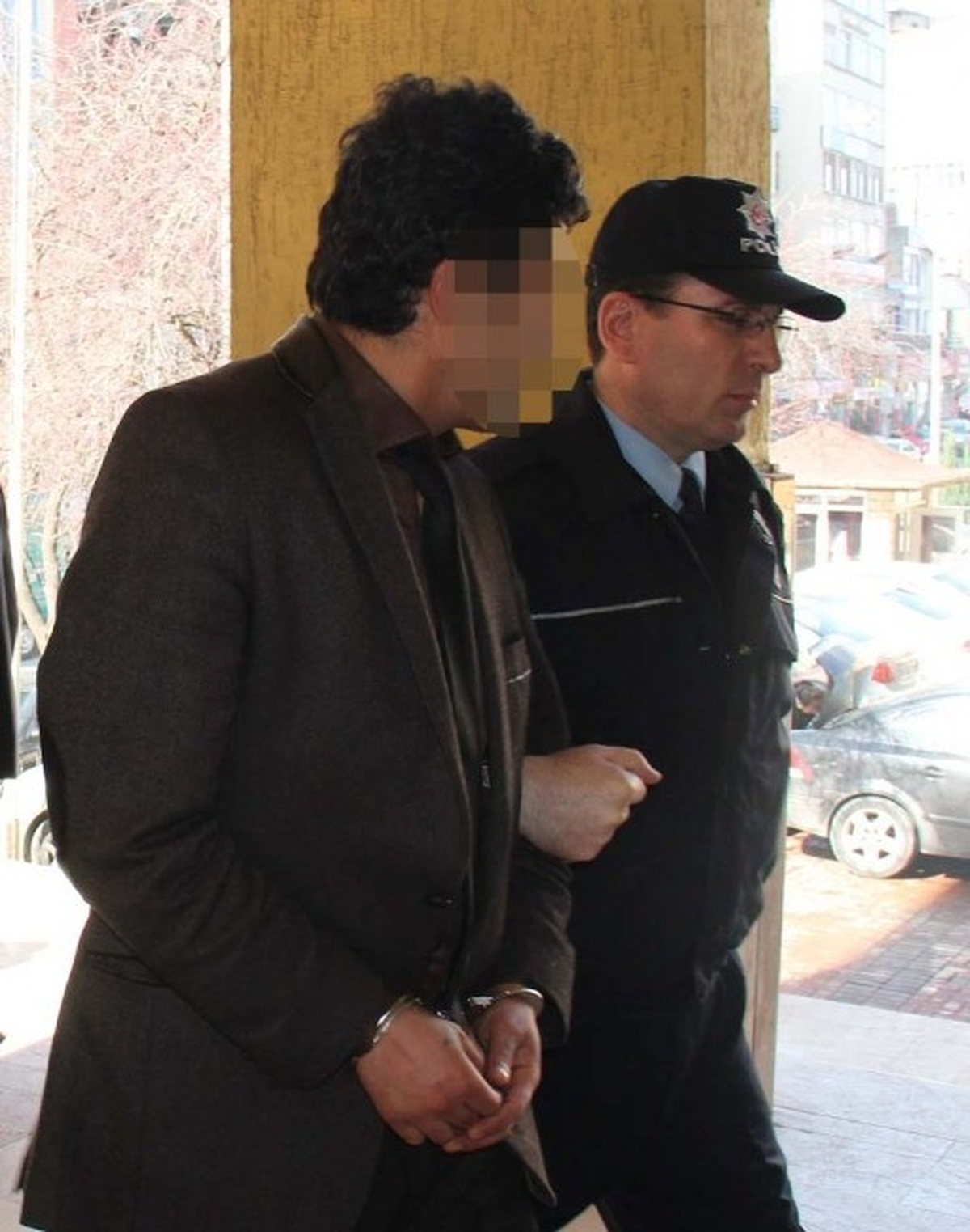 Evden Hırsızlık Yapan Şahıs Tutuklandı