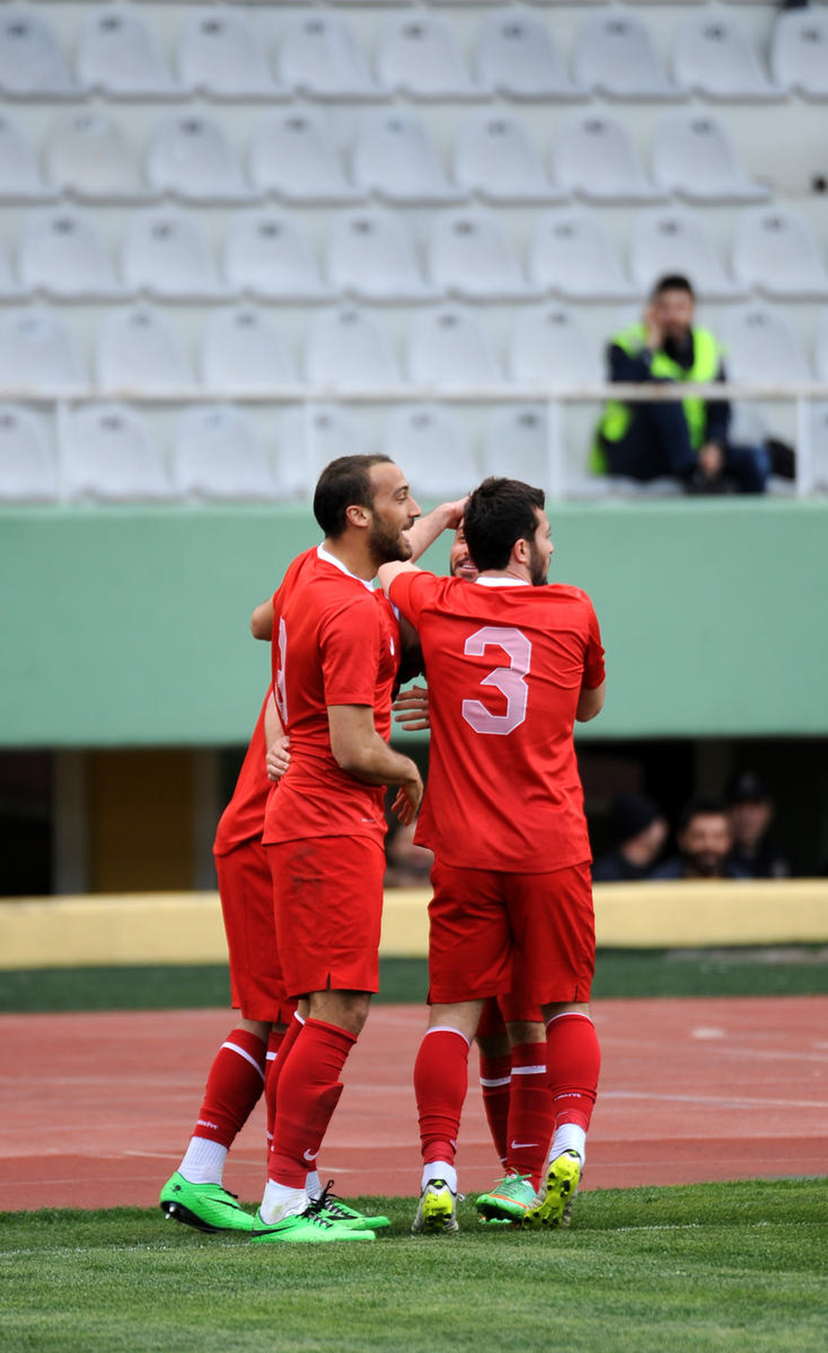 Futbol: "International Challenge Trophy"