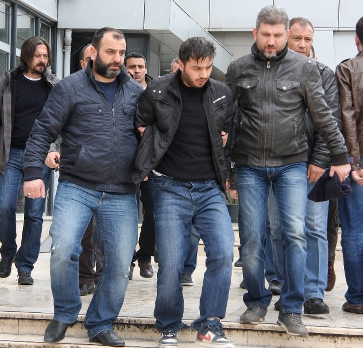 Hırsızlık Zanlısı Kardeşler Nefes Kesen Takiple Yakalandı