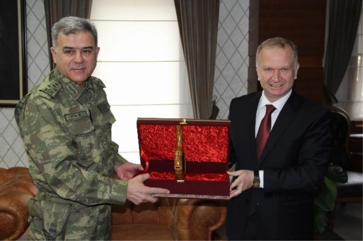Jandarma Genel Komutanı Orgeneral Yörük Nevşehir\'de